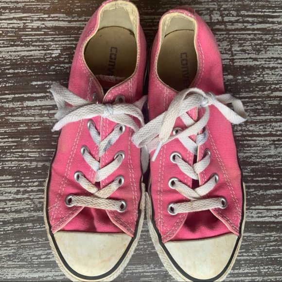 Girls Pink Converse Sneakers - Picture 2 of 15
